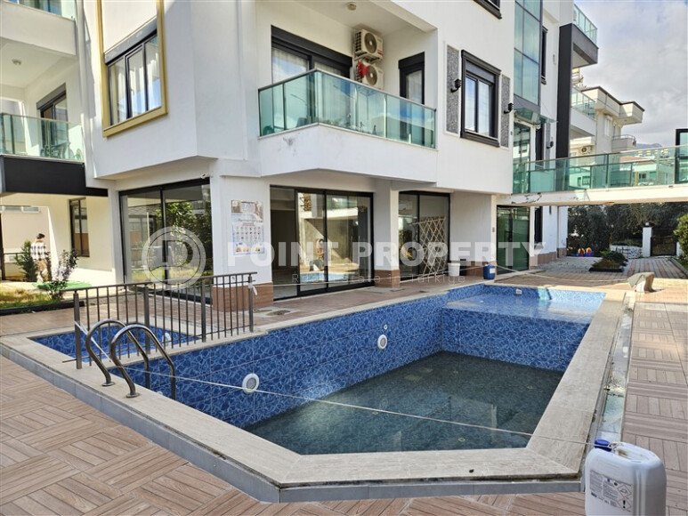 Солнечные апартаменты 55 м² с панорамными окнами и уютным угловым балконом в районе Тосмур-id-10777-фото-20