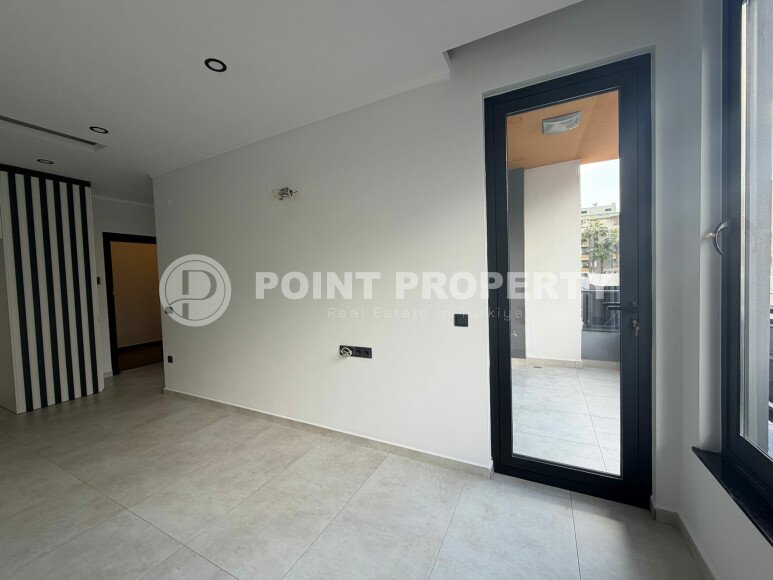 Светлые апартаменты 1+1 в престижном комплексе в центре Аланьи-id-10778-фото-8