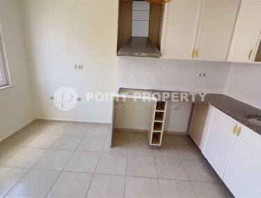 Spacious 2+1 apartment in the Oba area, with two balconies and views of the sea and surrounding area-id-10782-photo-4