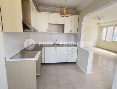 Spacious 2+1 apartment in the Oba area, with two balconies and views of the sea and surrounding area-id-10782-photo-5