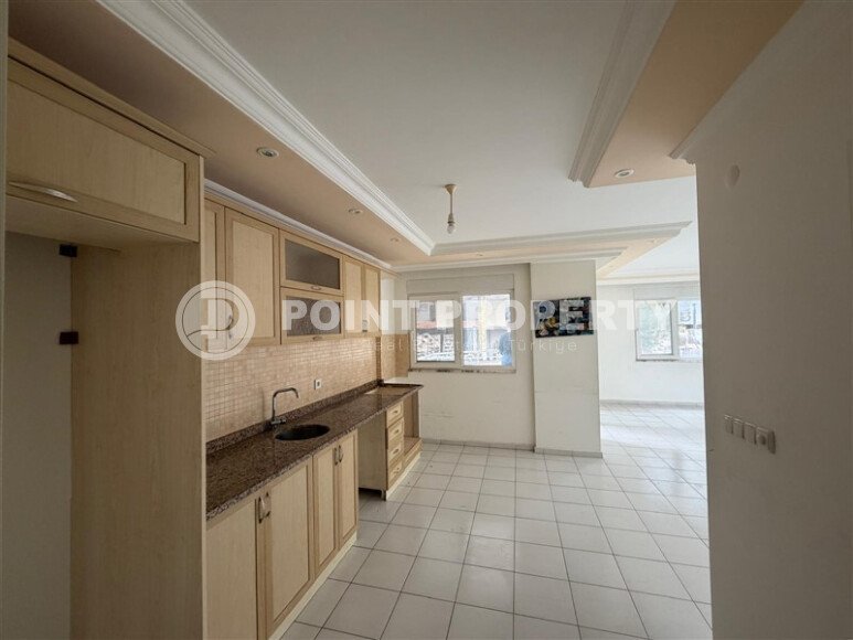 Practical 2+1 apartment, 95 m², Cikcilli district-id-10798-photo-2