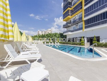 Spacious, bright apartment of 200 m² in the Mahmutlar area with a separate kitchen, close to the sea-id-10801-photo-1