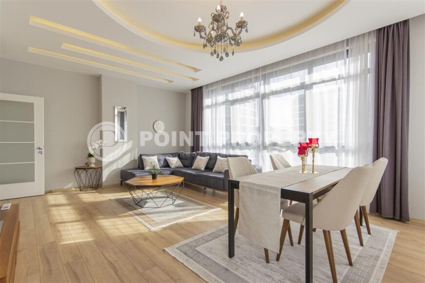 Spacious, bright apartment of 200 m² in the Mahmutlar area with a separate kitchen, close to the sea-id-10801-photo-2