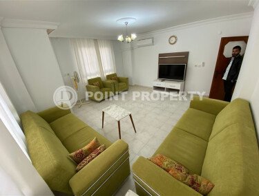 Район Махмутлар, квартира 2+1 площадью 90 м² в комплексе 2000 года постройки, меблированная, расположена в 450 м от моря и в 100 м от центра района.-id-10806-фото-2