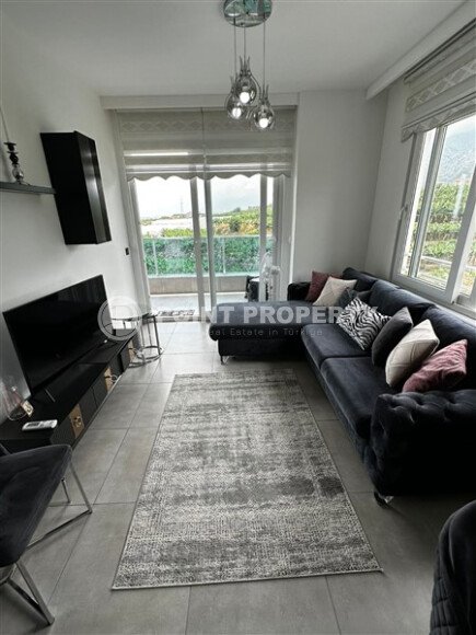 Bright apartment 50 m² with good views, transfer to the sea, Mahmutlar-id-10815-photo-2