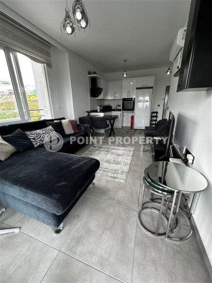 Bright apartment 50 m² with good views, transfer to the sea, Mahmutlar-id-10815-photo-3