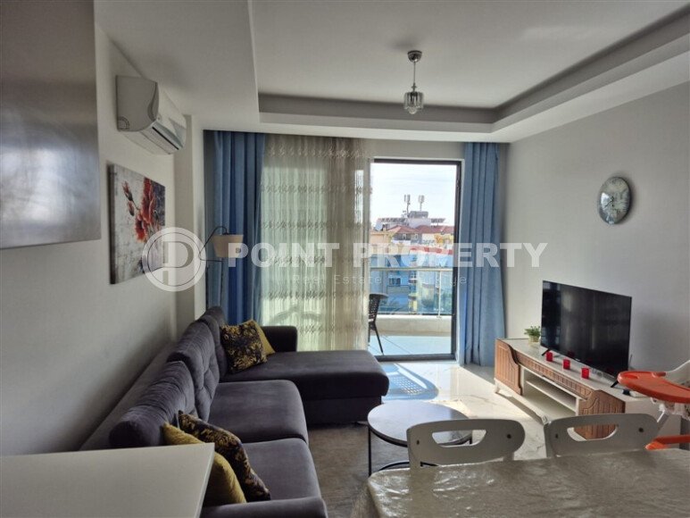 Престижные апартаменты 60 м² центр Аланьи, ВНЖ, вид на море и Кале-id-10826-фото-2