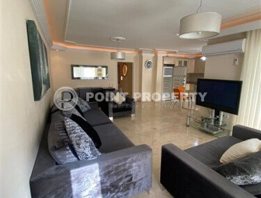 Spacious apartment 240 m² Mahmutlar district, steps from the sea-id-10834-photo-2