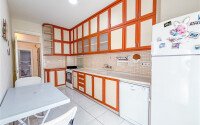 Bright apartment 100 m² in the center of Alanya, Gullerpinary district, with a separate kitchen, near the sea, residence permit-id-10842-photo-5