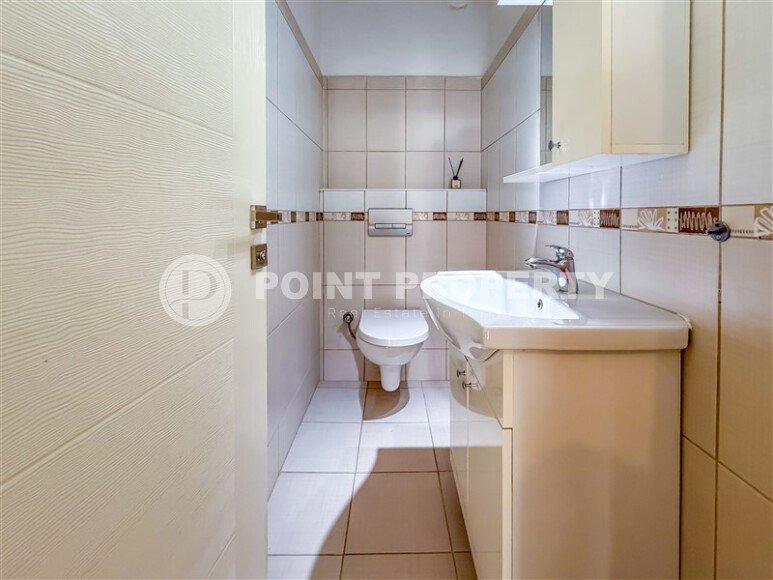 Bright apartment 100 m² in the center of Alanya, Gullerpinary district, with a separate kitchen, near the sea, residence permit-id-10842-photo-12