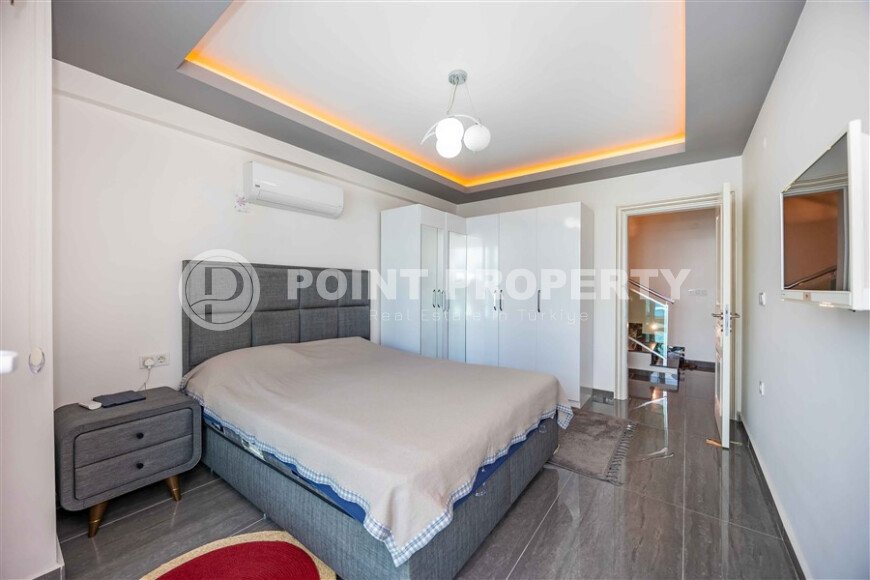 Elegant duplex 2+1 115 m² Mahmutlar area with mountain views-id-10873-photo-8
