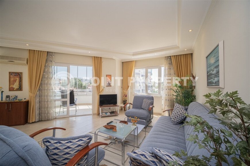 Comfortable bright apartment 2+1 130 m² Tosmur district, residence permit-id-10876-photo-2
