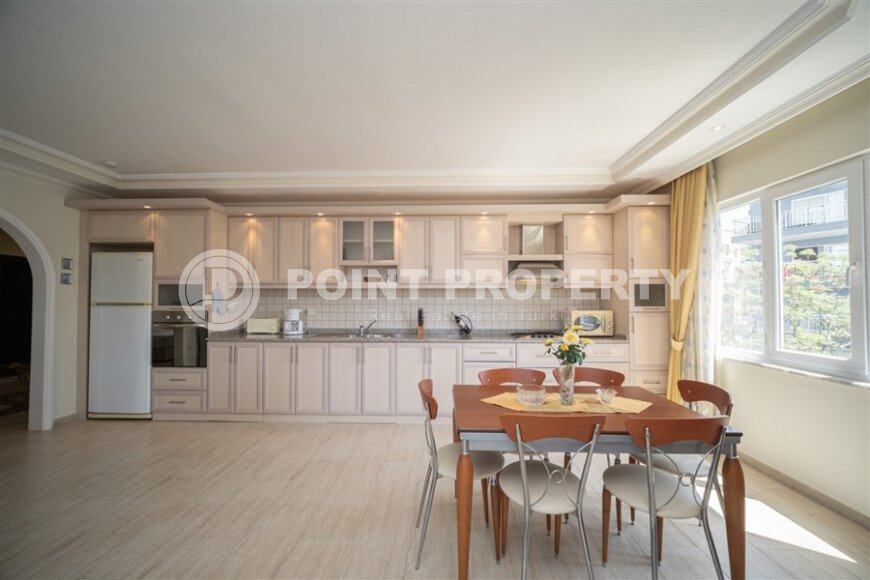 Comfortable bright apartment 2+1 130 m² Tosmur district, residence permit-id-10876-photo-8