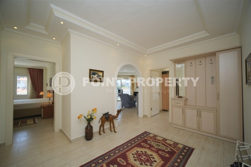 Comfortable bright apartment 2+1 130 m² Tosmur district, residence permit-id-10876-photo-9