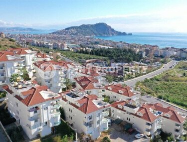 Spacious 2+1 apartment, 110 m², Cleopatra area, Alanya center, residence permit, sea view-id-10878-photo-2