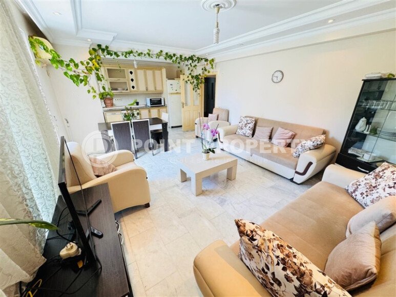 Spacious 2+1 apartment 100 m² with river view in the Cikcilli area-id-10890-photo-1