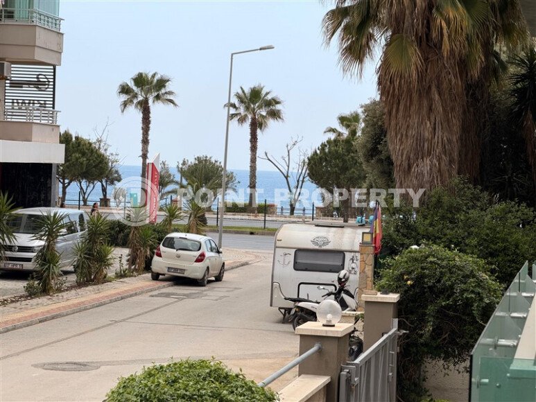 Светлая квартира 1+1 55 м² район Кестель, вид на море-id-10891-фото-1