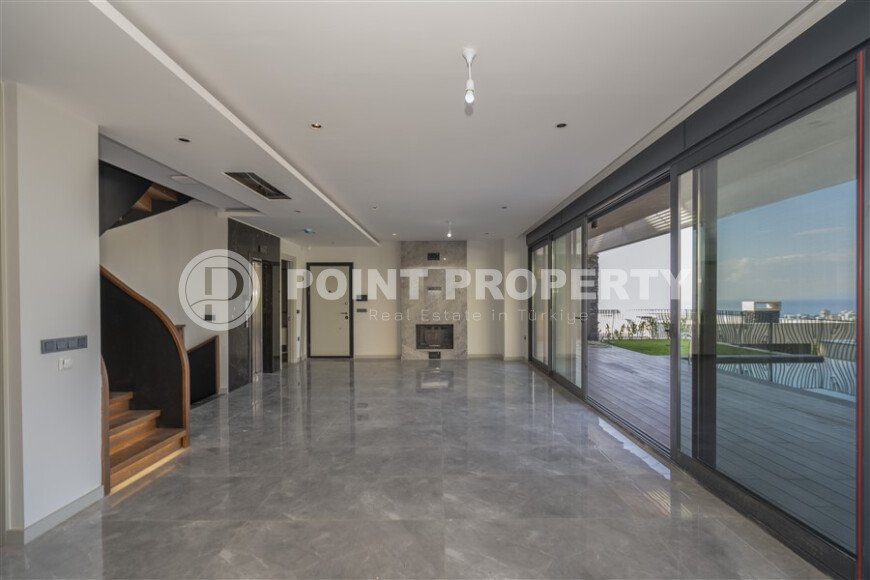 Panoramic modern villa 240 m² Kargicak area, sea and mountain views-id-10892-photo-3