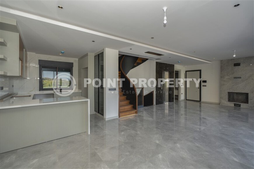 Panoramic modern villa 240 m² Kargicak area, sea and mountain views-id-10892-photo-8