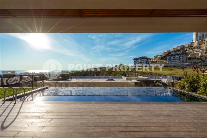 Panoramic modern villa 240 m² Kargicak area, sea and mountain views-id-10892-photo-25