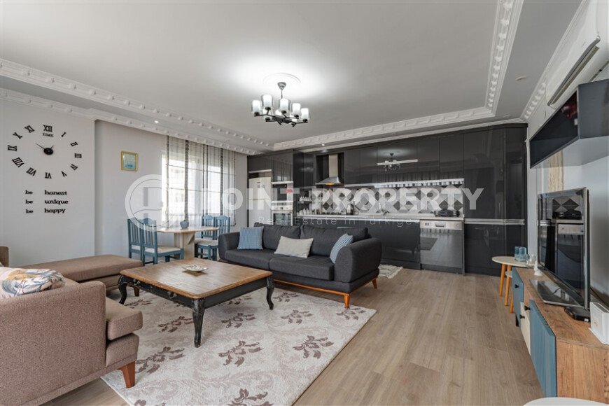 Светлые апартаменты 110 м² в районе Тосмур с застеклённым балконом-id-10904-фото-2