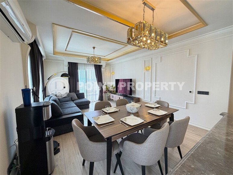 Prestigious 3+1 apartments with citizenship in the center of Alanya with panoramic views of the sea and the fortress-id-10905-photo-3