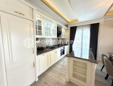 Prestigious 3+1 apartments with citizenship in the center of Alanya with panoramic views of the sea and the fortress-id-10905-photo-4