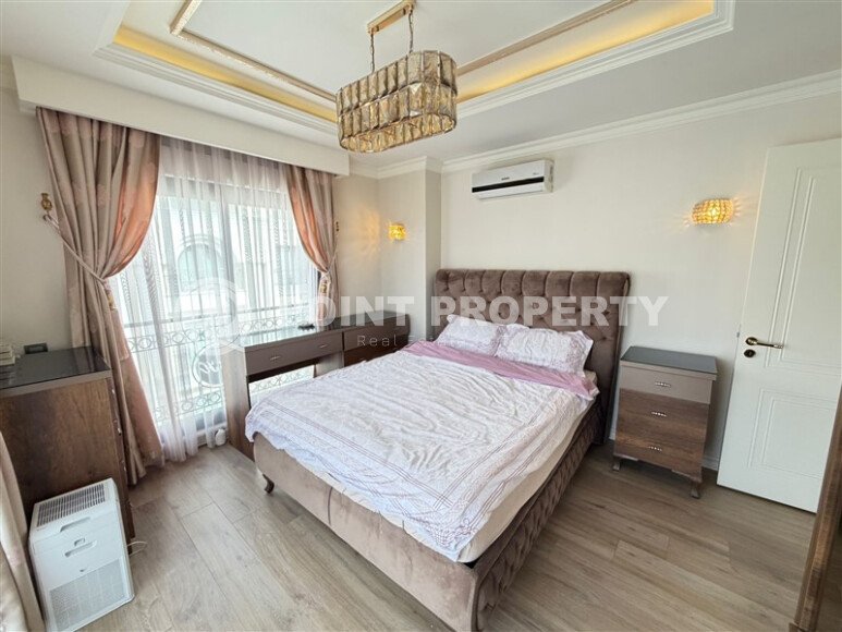 Prestigious 3+1 apartments with citizenship in the center of Alanya with panoramic views of the sea and the fortress-id-10905-photo-6