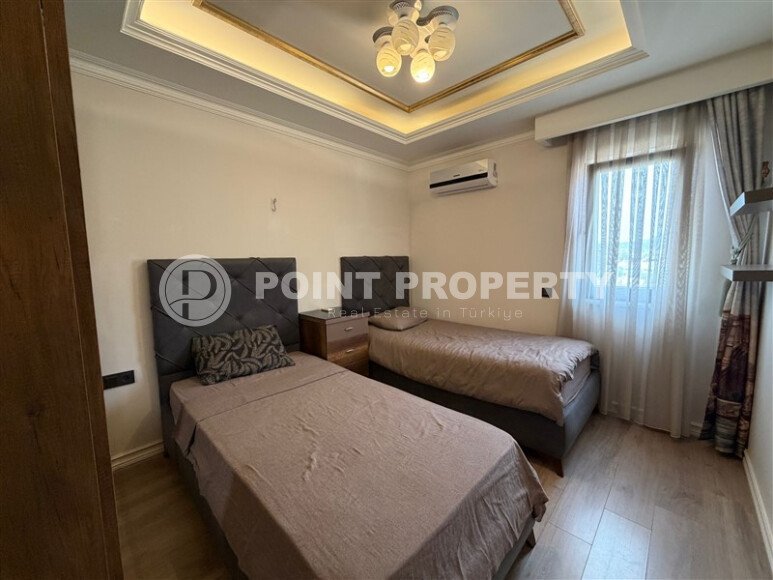 Prestigious 3+1 apartments with citizenship in the center of Alanya with panoramic views of the sea and the fortress-id-10905-photo-10