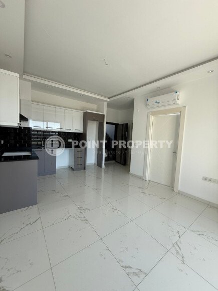 Modern new apartment 45 m² in Mahmutlar area with partial sea view-id-10912-photo-3