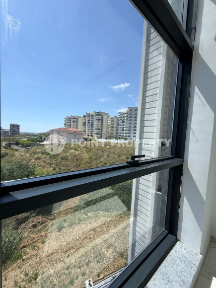 Modern new apartment 45 m² in Mahmutlar area with partial sea view-id-10912-photo-8