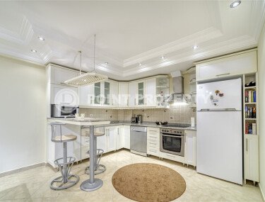 Spacious, bright apartment of 120 m² in the Mahmutlar area with sea views-id-10913-photo-2