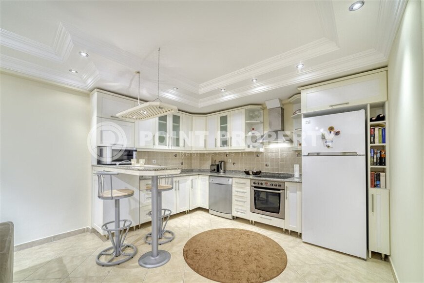 Spacious, bright apartment of 120 m² in the Mahmutlar area with sea views-id-10913-photo-1