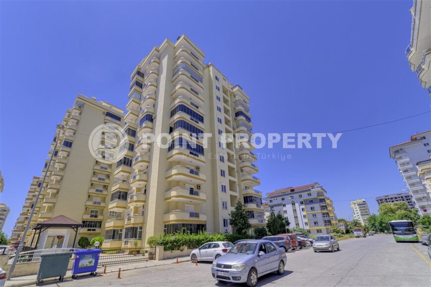Spacious, bright apartment of 120 m² in the Mahmutlar area with sea views-id-10913-photo-17