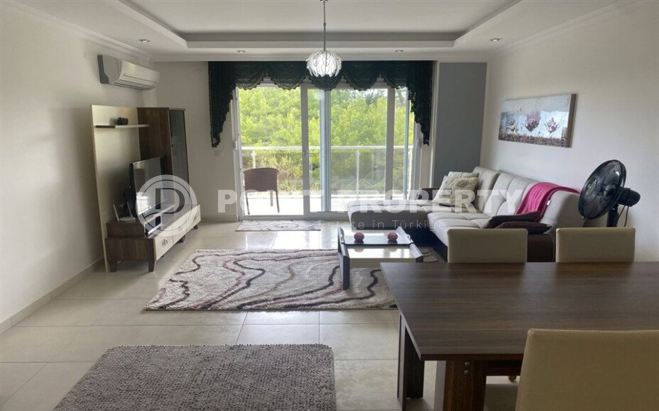 Spacious 65 m² apartment with panoramic windows and views of the green surroundings in Avsallar-id-10916-photo-7