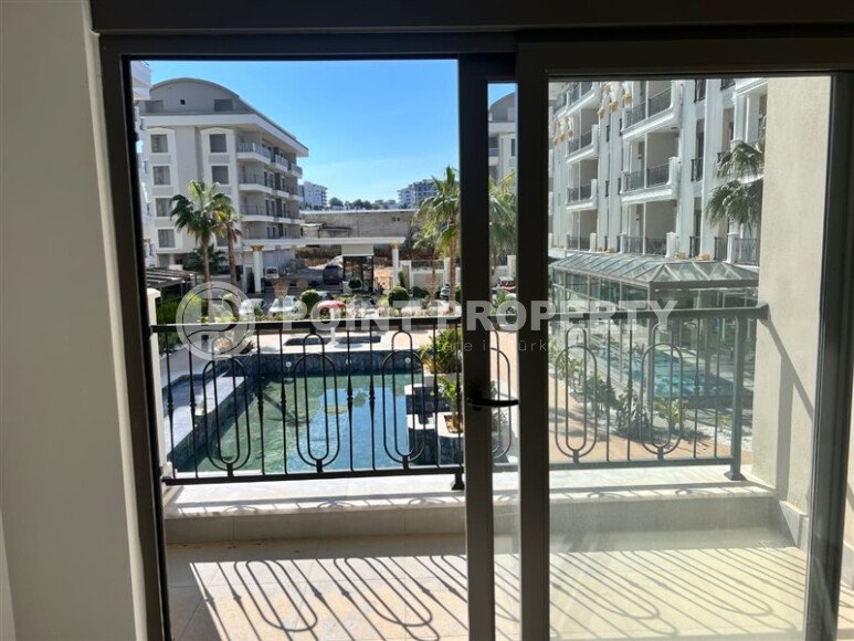 A sunny new apartment of 50 m² in the Oba area in a complex with rich infrastructure-id-10919-photo-14