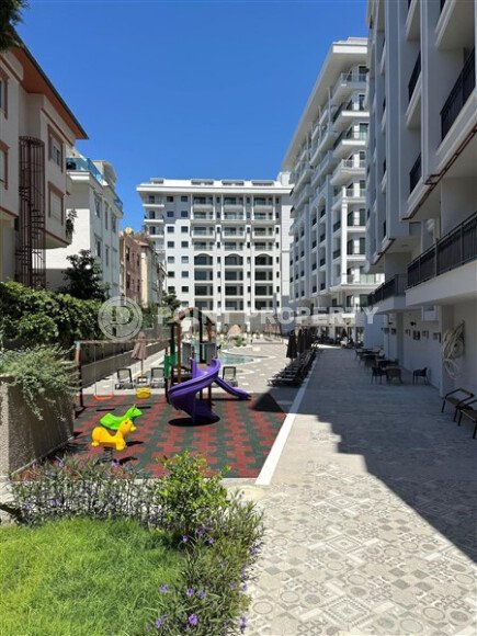 Comfortable 1+1 apartment, 55 m², short-term rent, Alanya center, Cleopatra Beach-id-10920-photo-9