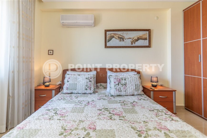 Bright 100 m² apartment in the Cikcilli area with a residence permit and sea views-id-10924-photo-9