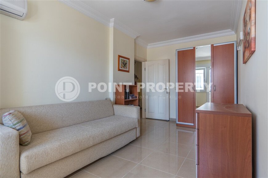 Bright 100 m² apartment in the Cikcilli area with a residence permit and sea views-id-10924-photo-10
