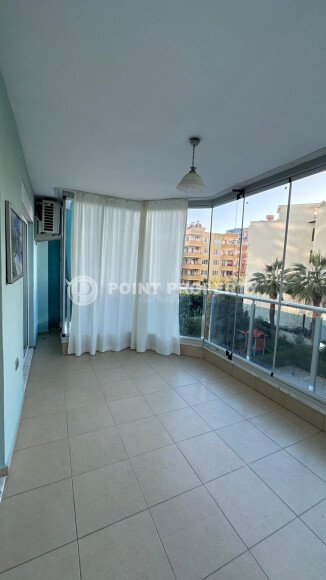 1+1 apartment of 70 m² in Mahmutlar with furniture and a glazed balcony-id-10928-photo-9