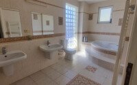 Светлая уютная вилла 3+1 200 м² в районе Конаклы с ВНЖ и видом на море-id-10930-фото-13