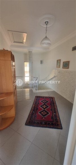 Светлая уютная вилла 3+1 200 м² в районе Конаклы с ВНЖ и видом на море-id-10930-фото-18