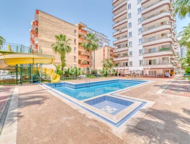 Large family apartment 3+1 130 m² in the Mahmutlar area-id-10931-photo-3