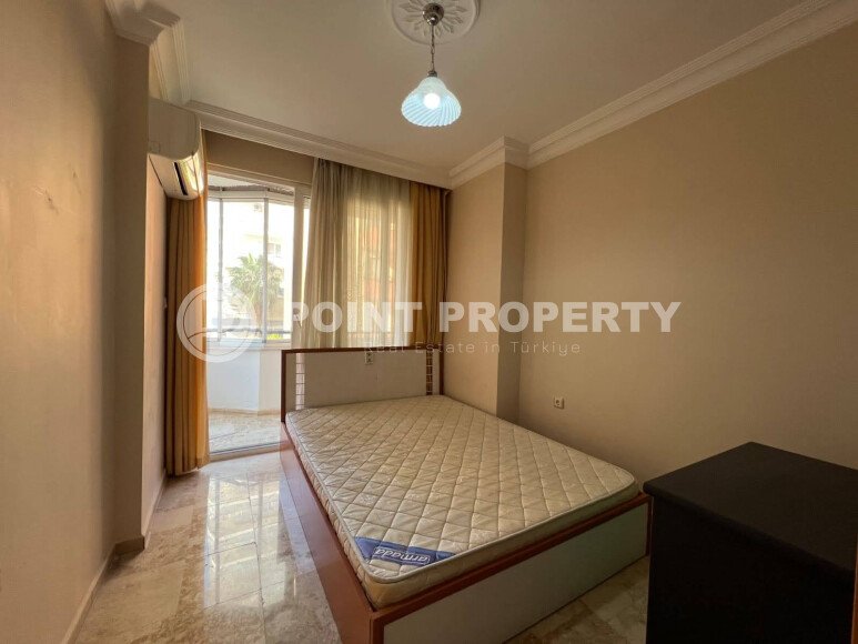 Large family apartment 3+1 130 m² in the Mahmutlar area-id-10931-photo-9