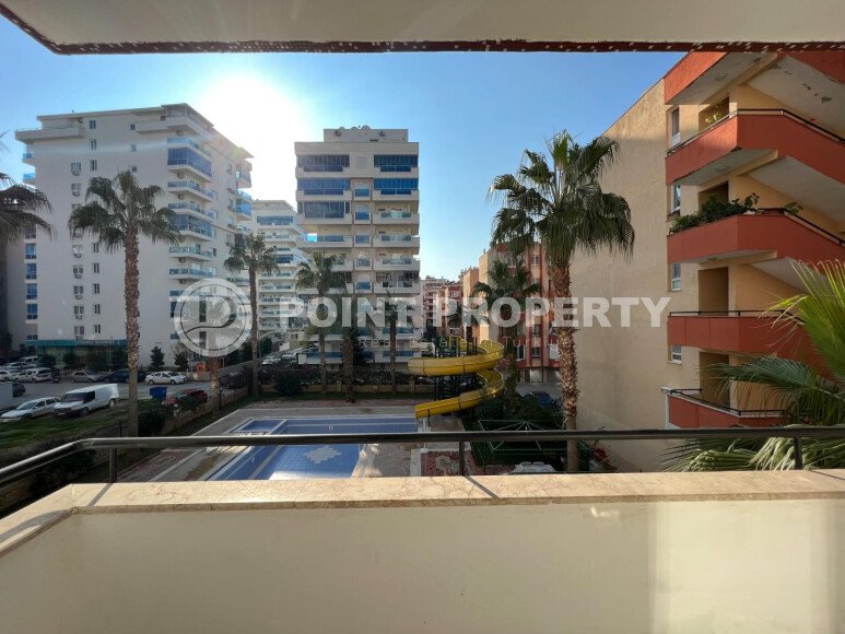 Large family apartment 3+1 130 m² in the Mahmutlar area-id-10931-photo-12