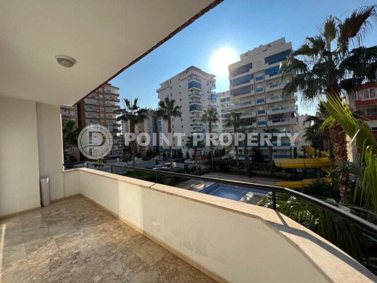 Large family apartment 3+1 130 m² in the Mahmutlar area-id-10931-photo-13