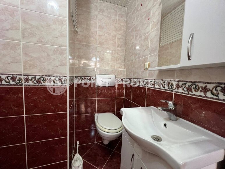 Large family apartment 3+1 130 m² in the Mahmutlar area-id-10931-photo-15