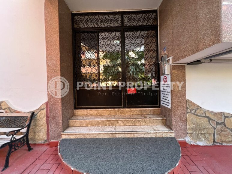 Large family apartment 3+1 130 m² in the Mahmutlar area-id-10931-photo-18