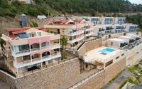 Панорамный дуплекс 4+1 160 м² в стиле виллы с видом на море в районе Бекташ-id-10934-фото-2