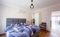 Панорамный дуплекс 4+1 160 м² в стиле виллы с видом на море в районе Бекташ-id-10934-фото-9
